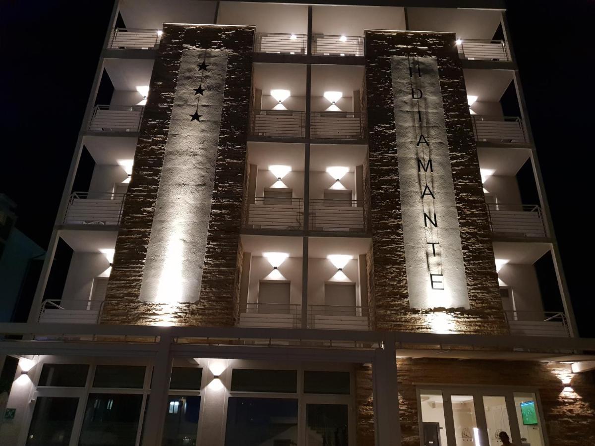 Hotel Diamante Чезенатико Екстериор снимка