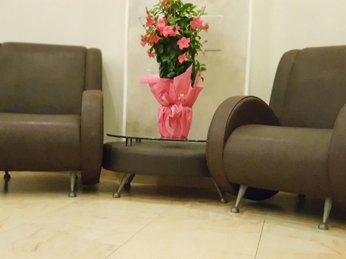 Hotel Diamante Чезенатико Екстериор снимка
